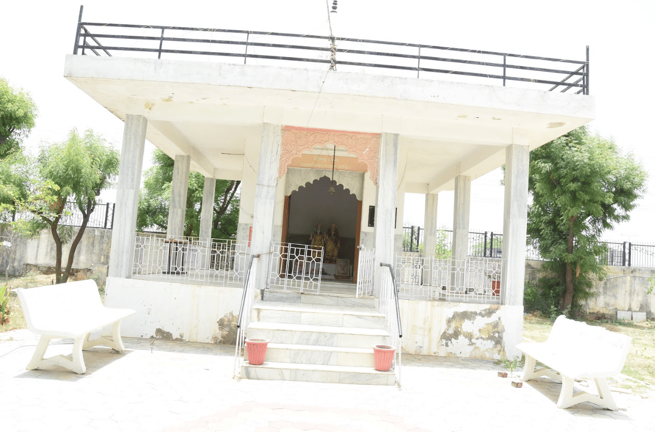 Biyani Institute of Pharmaceutical Sciences Jaipur Temple photo 9